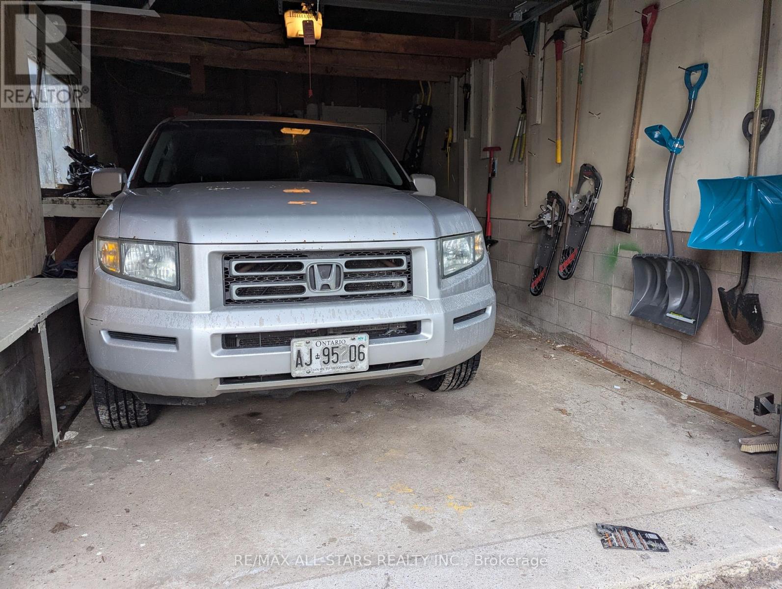 23 VALLEY ROAD — photo 34