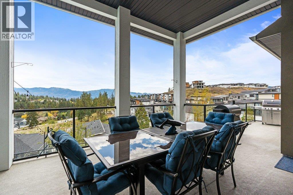  2447 Stone Grove Crescent, West Kelowna
