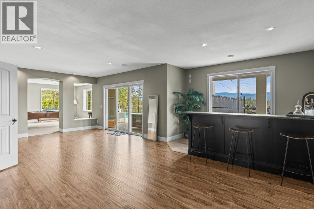  2447 Stone Grove Crescent, West Kelowna