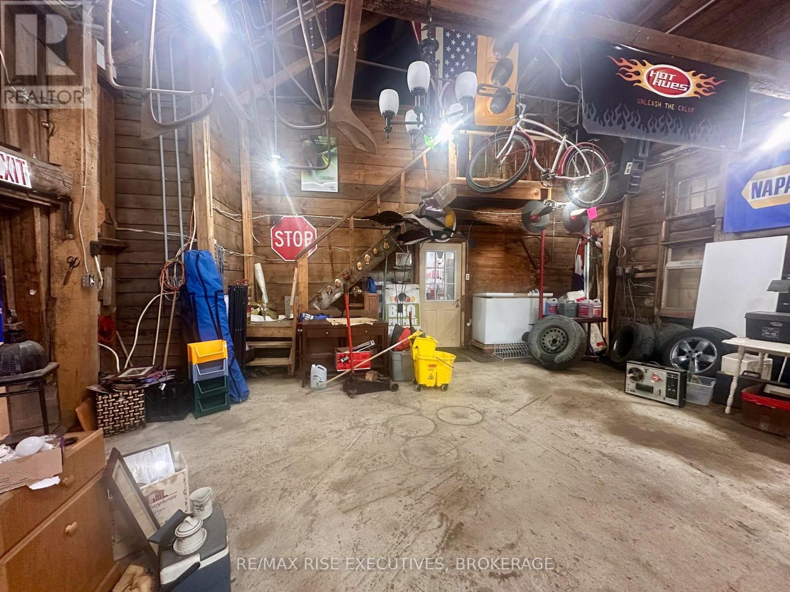 16 WESTPORT ROAD — photo 14