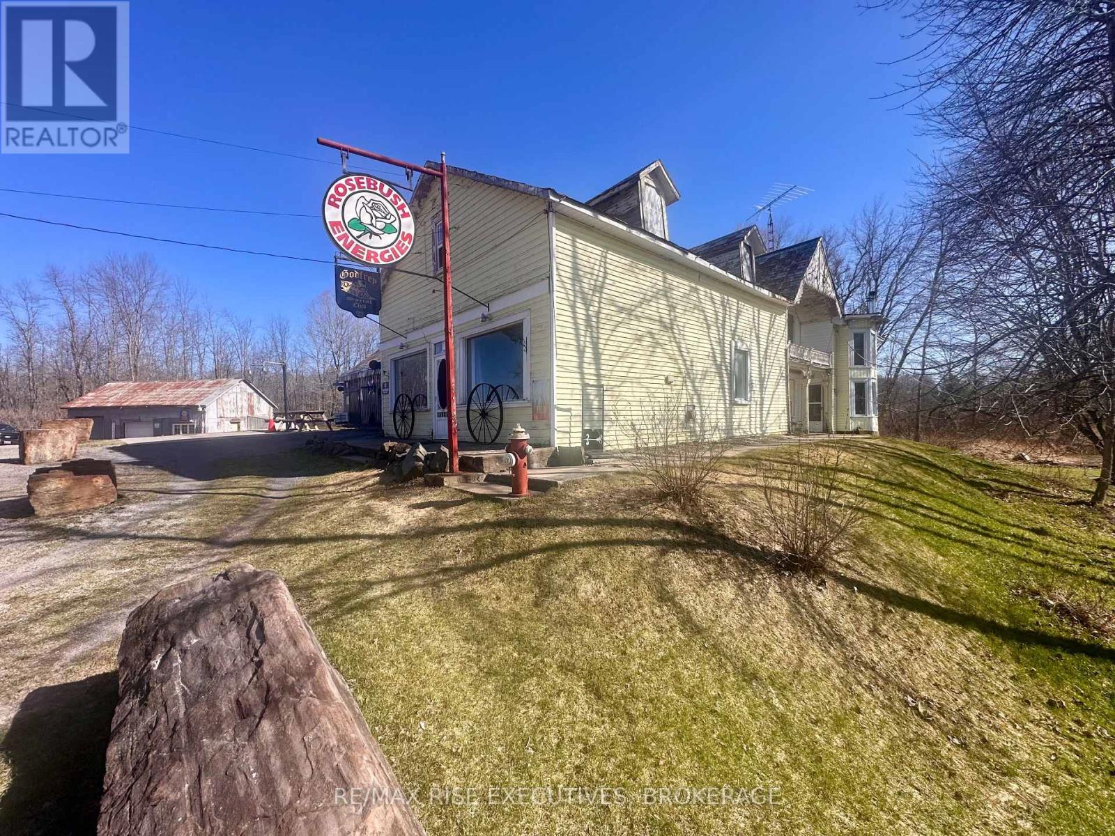 16 WESTPORT ROAD — photo 19