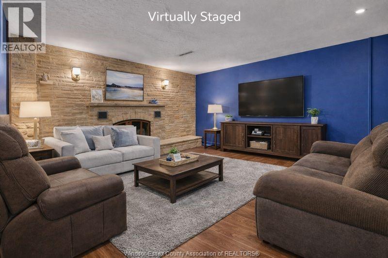 2880 ST. CLAIR AVENUE — photo 13