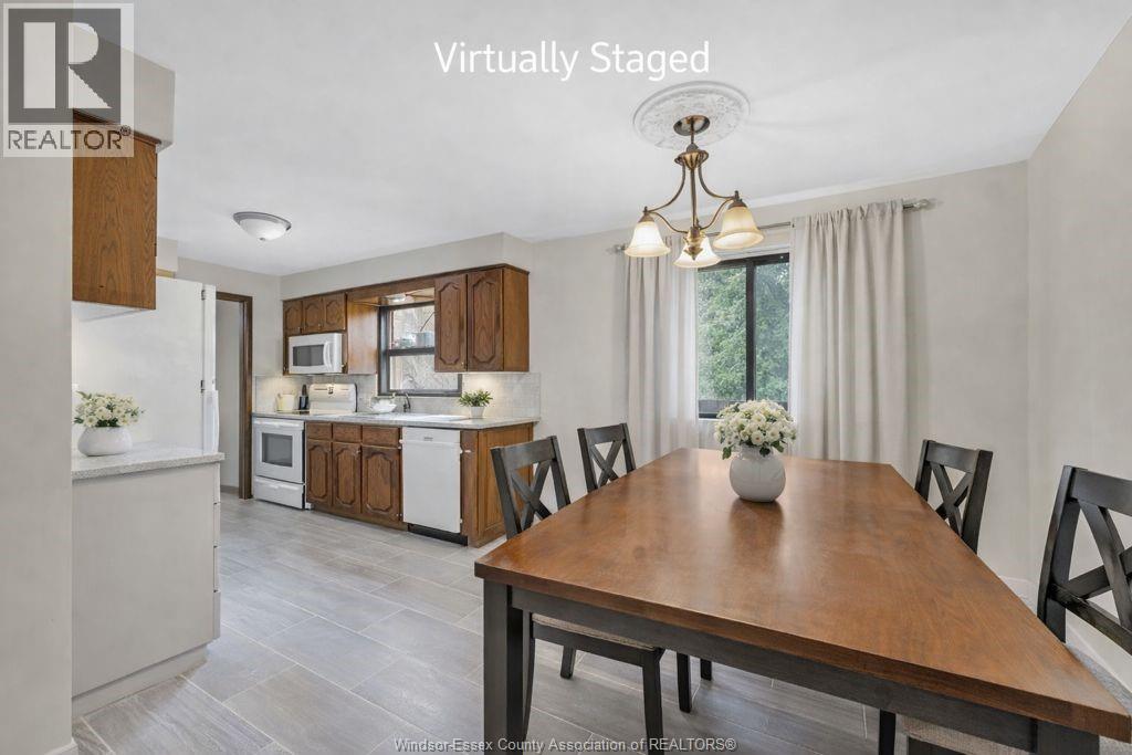 2880 ST. CLAIR AVENUE - photo 4