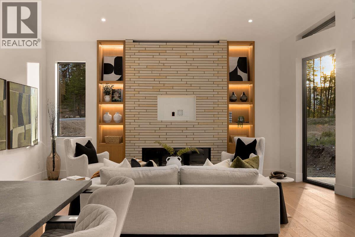 818 Predator Ridge Drive, Vernon