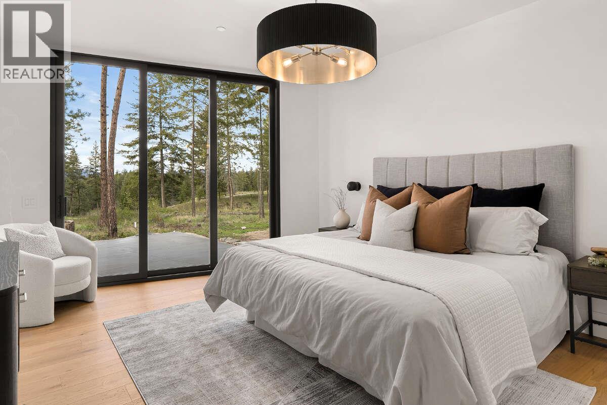 818 Predator Ridge Drive, Vernon