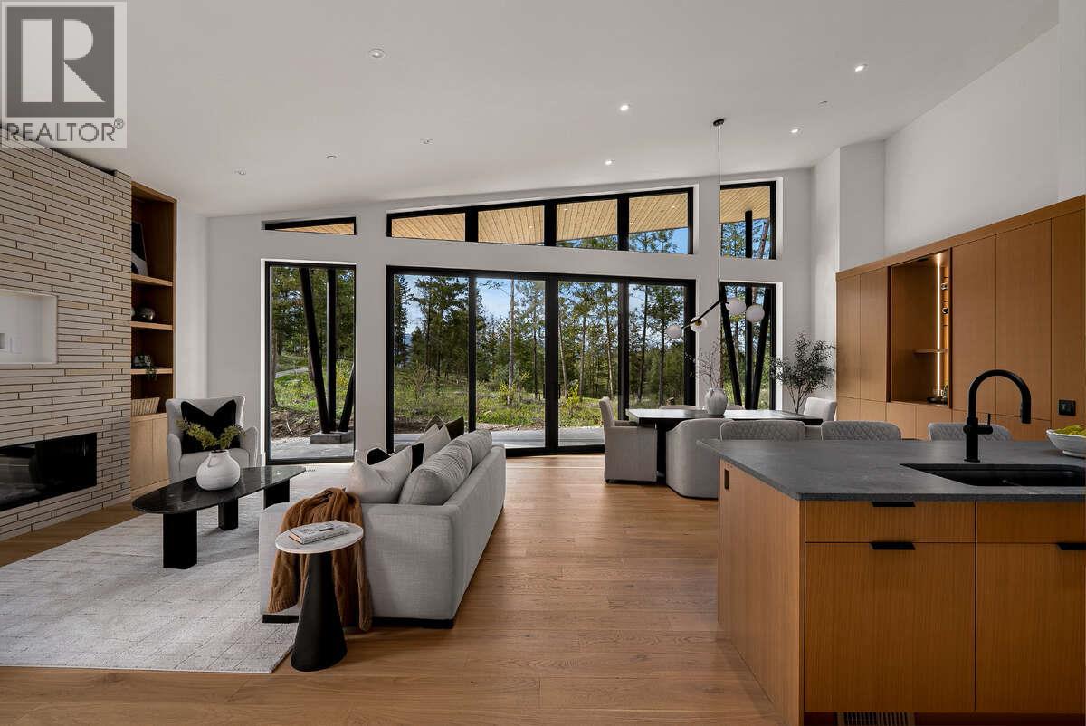 818 Predator Ridge Drive, Vernon