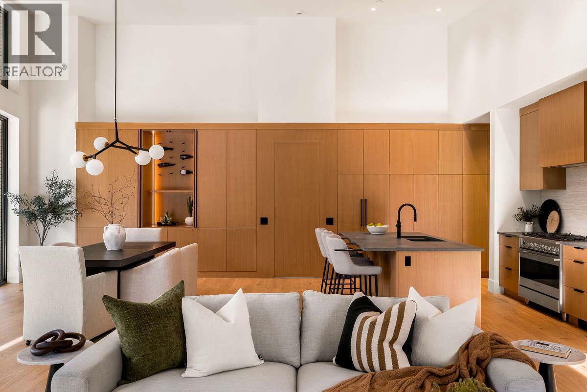 818 Predator Ridge Drive, Vernon