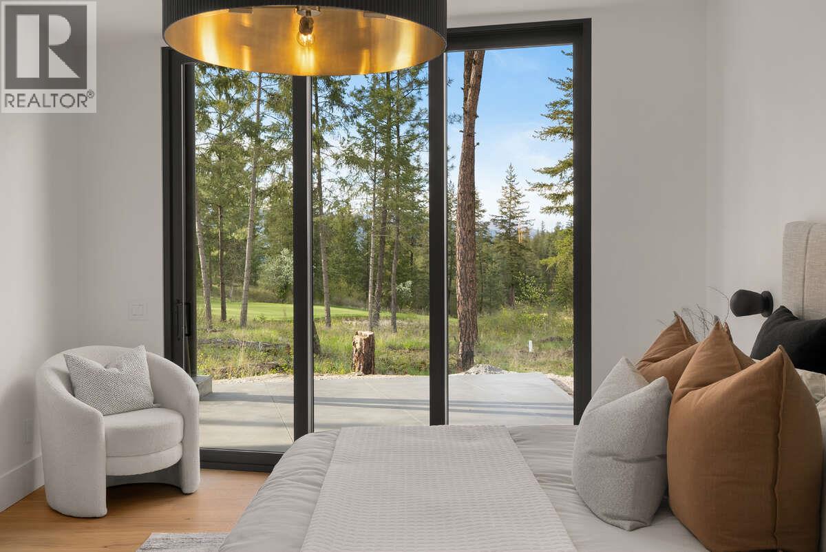 818 Predator Ridge Drive, Vernon