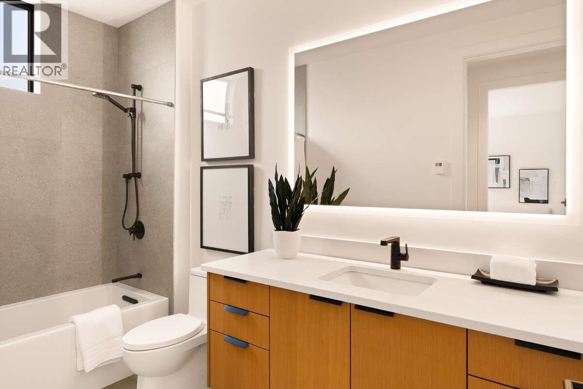 818 Predator Ridge Drive, Vernon