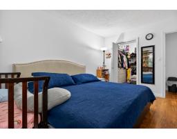 G08 10698 151a Street, Surrey, BC V3R8T5 Photo 16