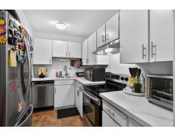 G08 10698 151a Street, Surrey, BC V3R8T5 Photo 10