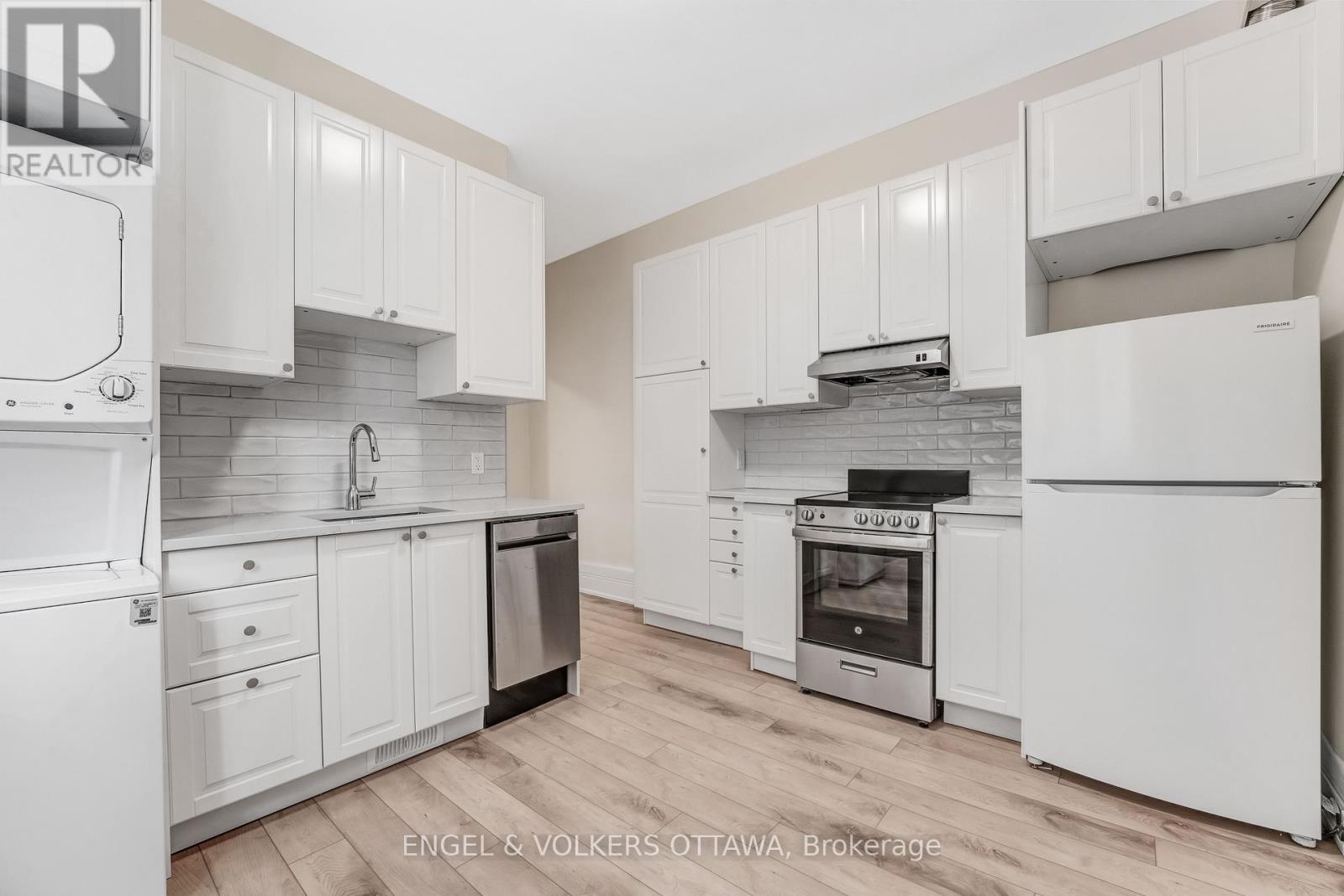 1 Bed, 1 Bath House for Rent in Ottawa – 2 – 170 IVY CRESCENT, Ottawa – MLS# X13032000 - Image 12