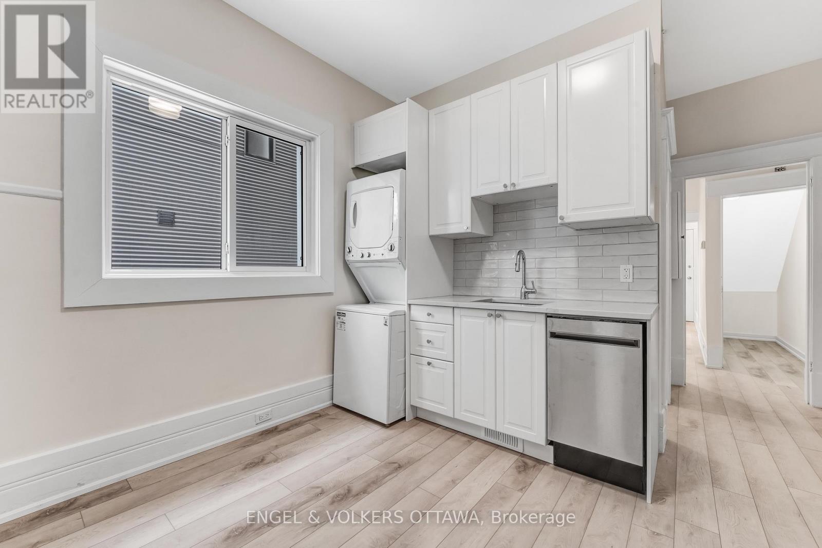 1 Bed, 1 Bath House for Rent in Ottawa – 2 – 170 IVY CRESCENT, Ottawa – MLS# X13032000 - Image 13