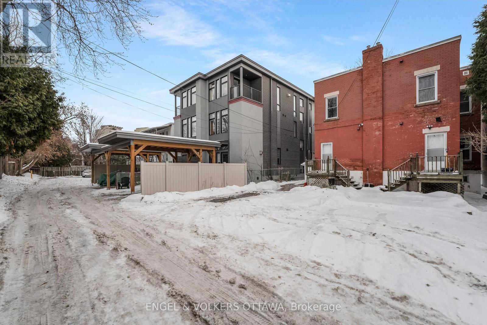 1 Bed, 1 Bath House for Rent in Ottawa – 2 – 170 IVY CRESCENT, Ottawa – MLS# X13032000 - Image 19