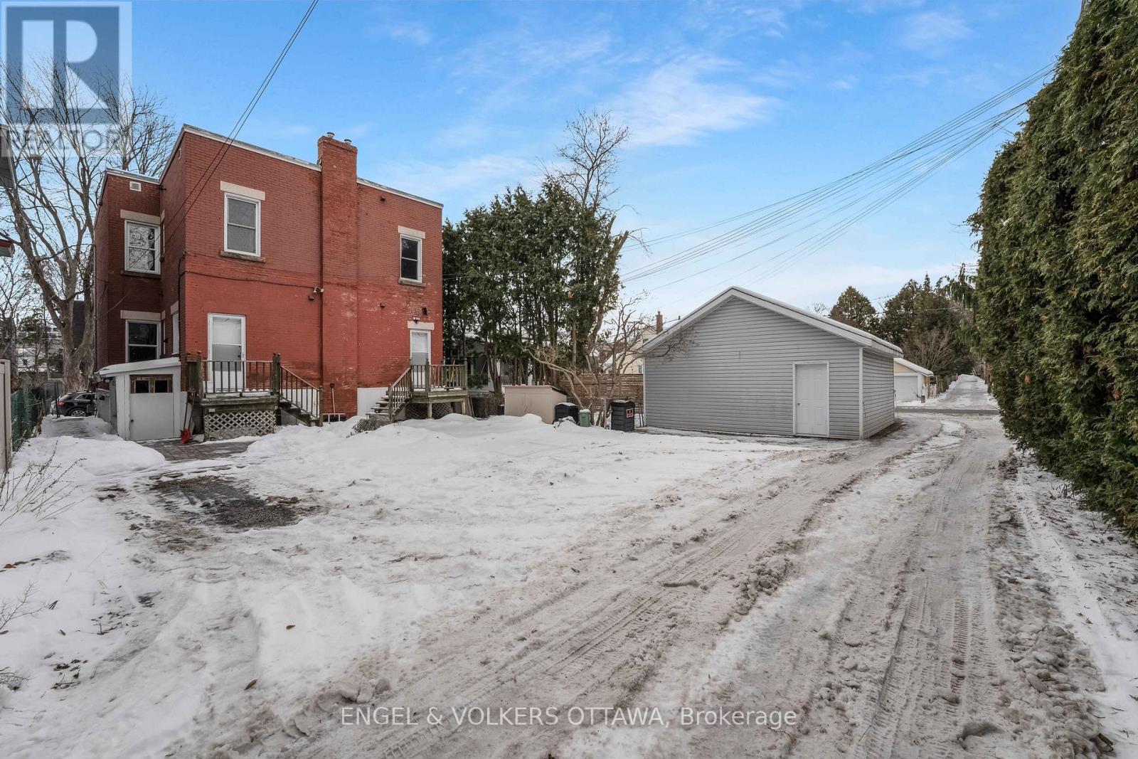 1 Bed, 1 Bath House for Rent in Ottawa – 2 – 170 IVY CRESCENT, Ottawa – MLS# X13032000 - Image 20