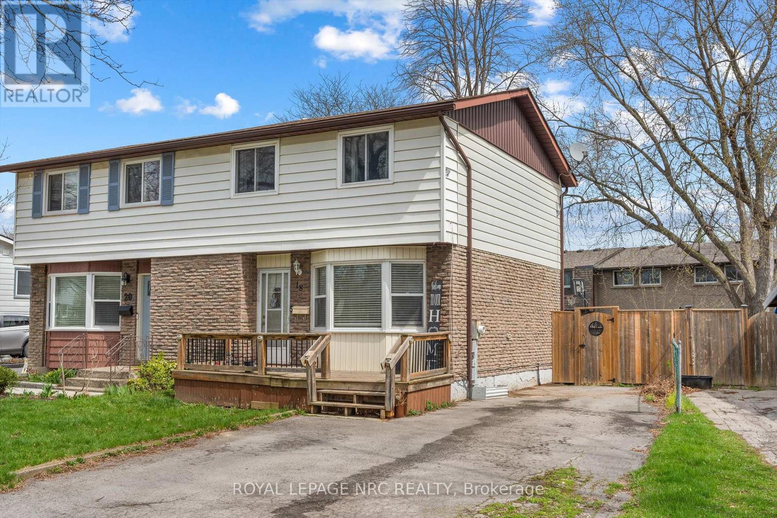 18 LAFAYETTE DRIVE - 1