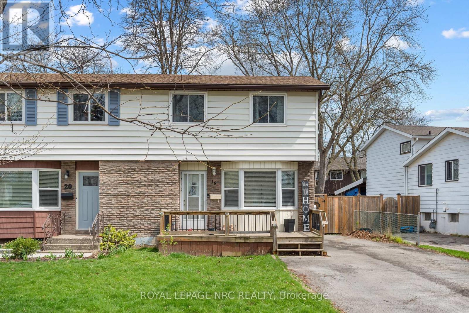 18 LAFAYETTE DRIVE - 2