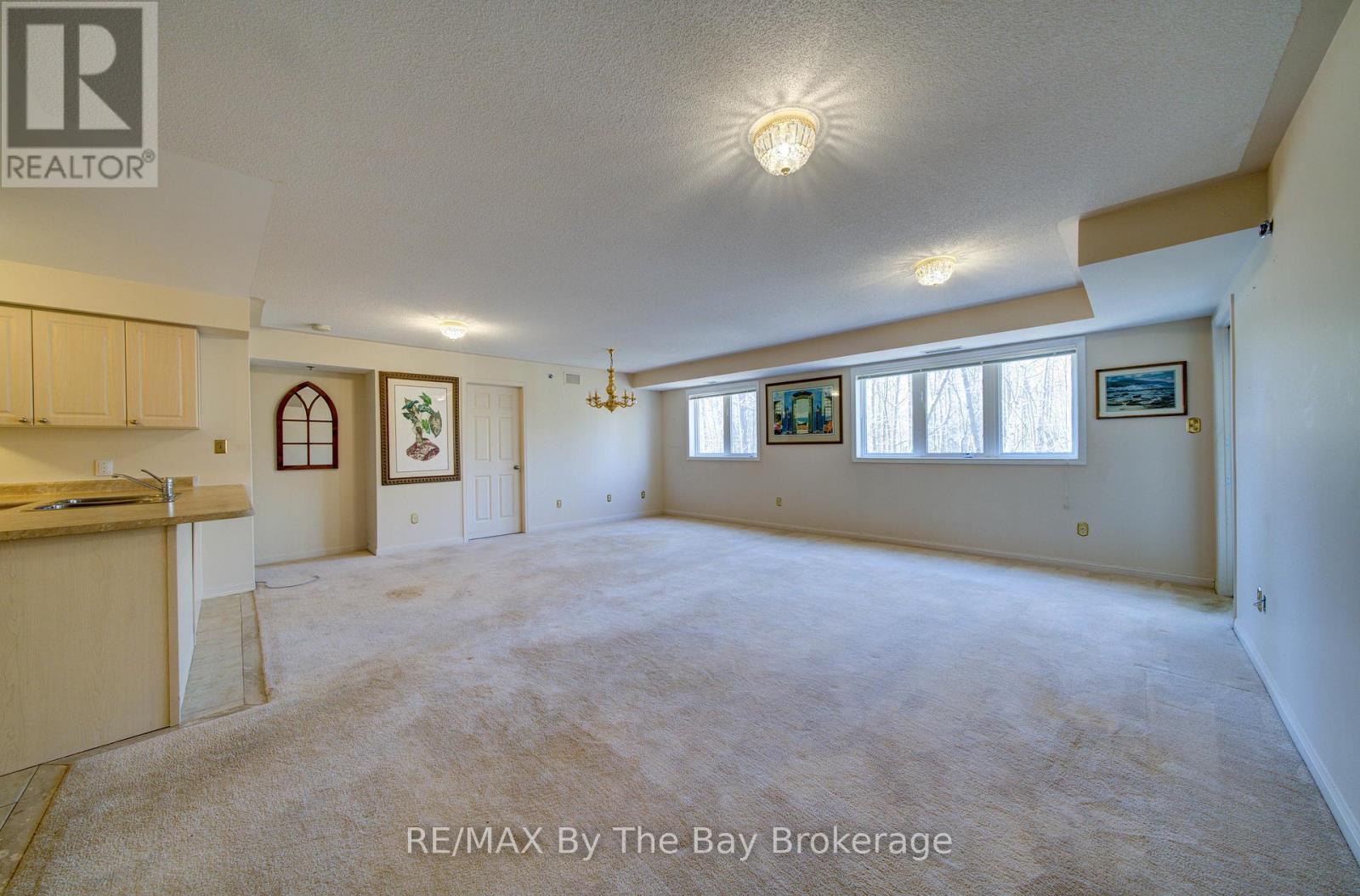 #202 16 WESTBURY ROAD - 11