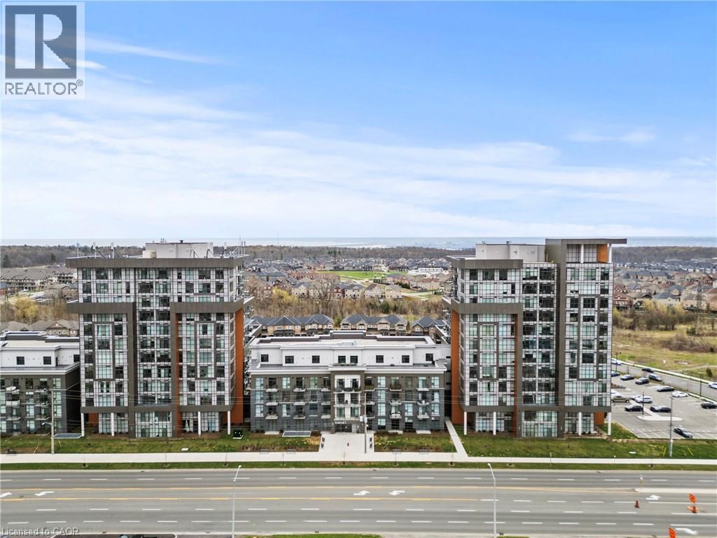 #706 450 DUNDAS Street - 4