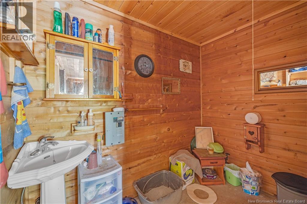 s S. Oromocto Lake Road — photo 11