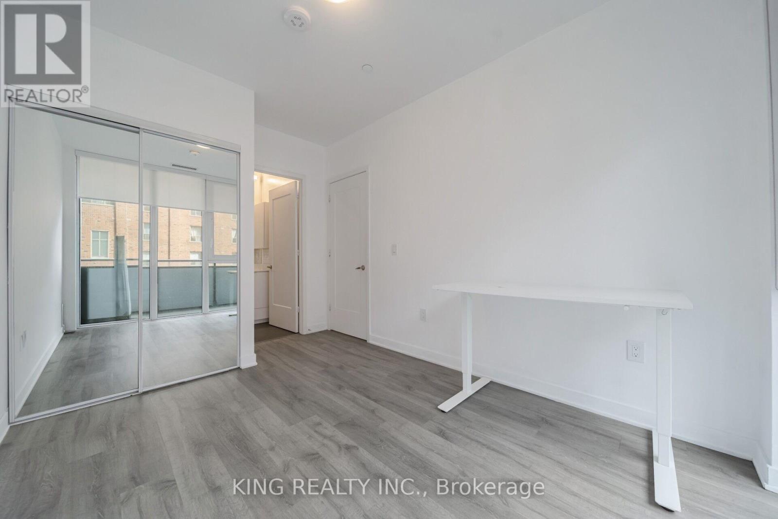 #233 121 LOWER SHERBOURNE STREET S - 25