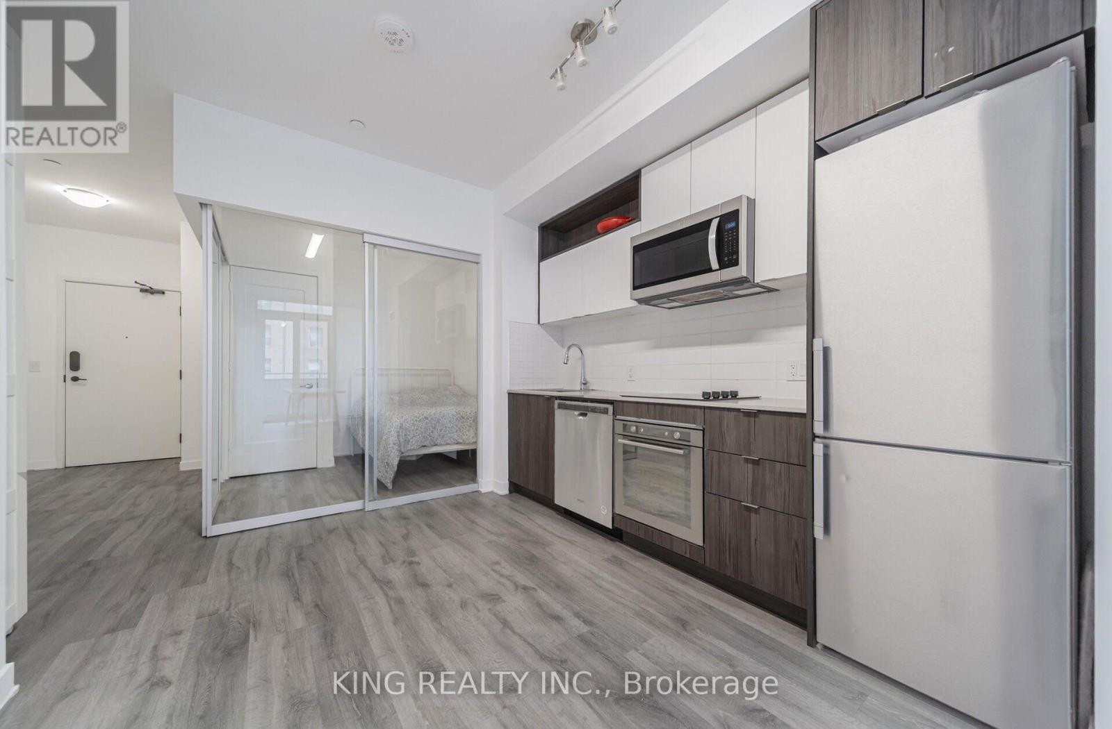 #233 121 LOWER SHERBOURNE STREET S - 31