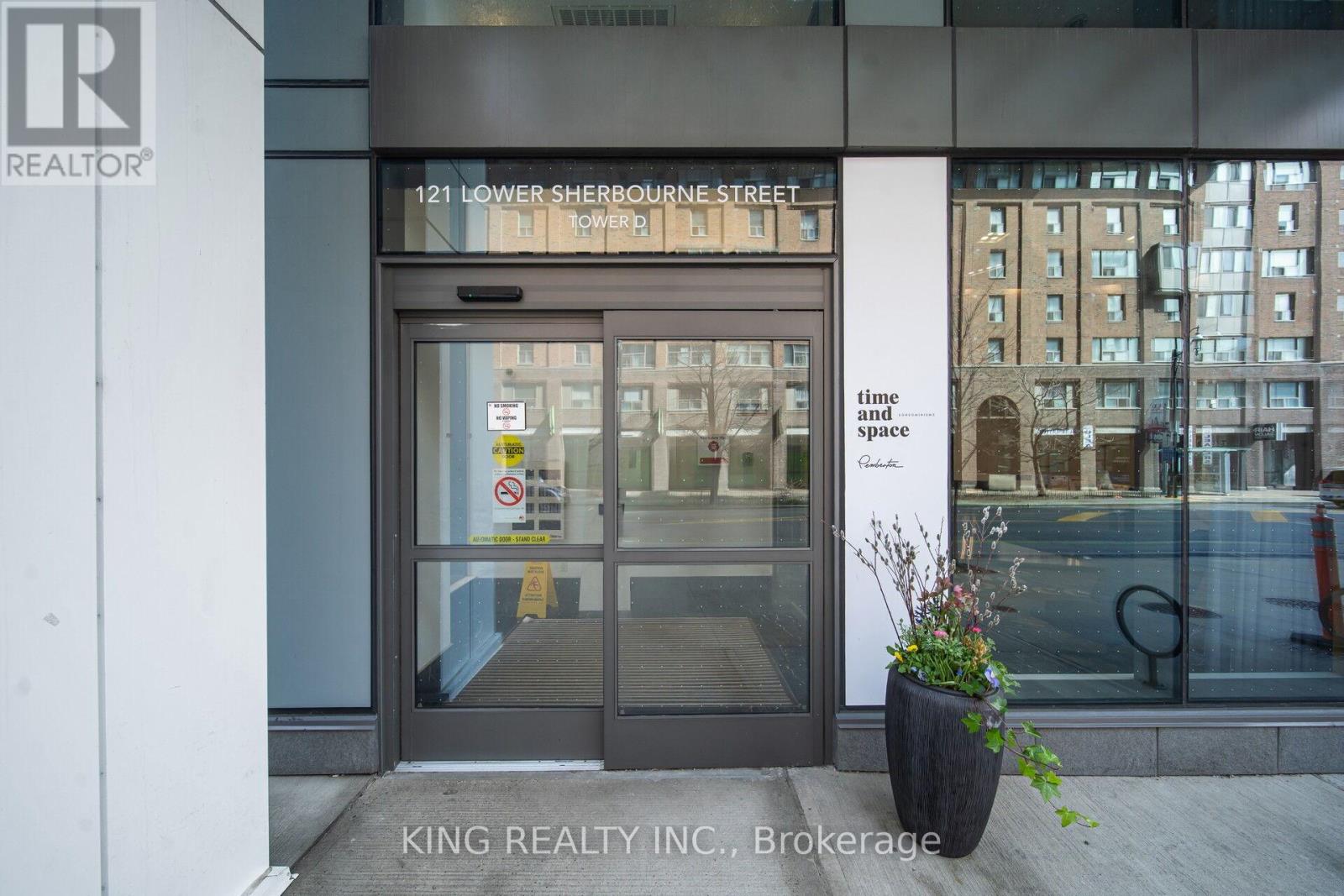#233 121 LOWER SHERBOURNE STREET S - 4