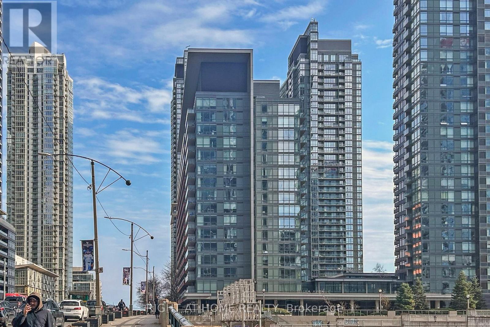 727 - 4K SPADINA AVENUE — photo 48
