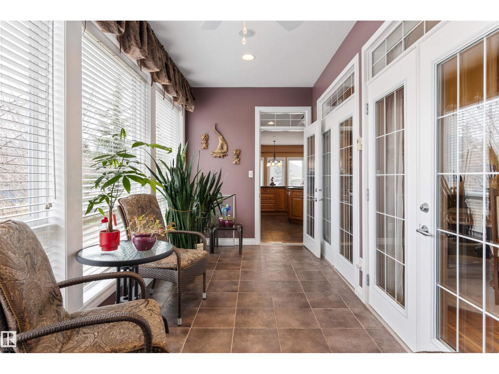 #38 1225 WANYANDI RD NW, Edmonton