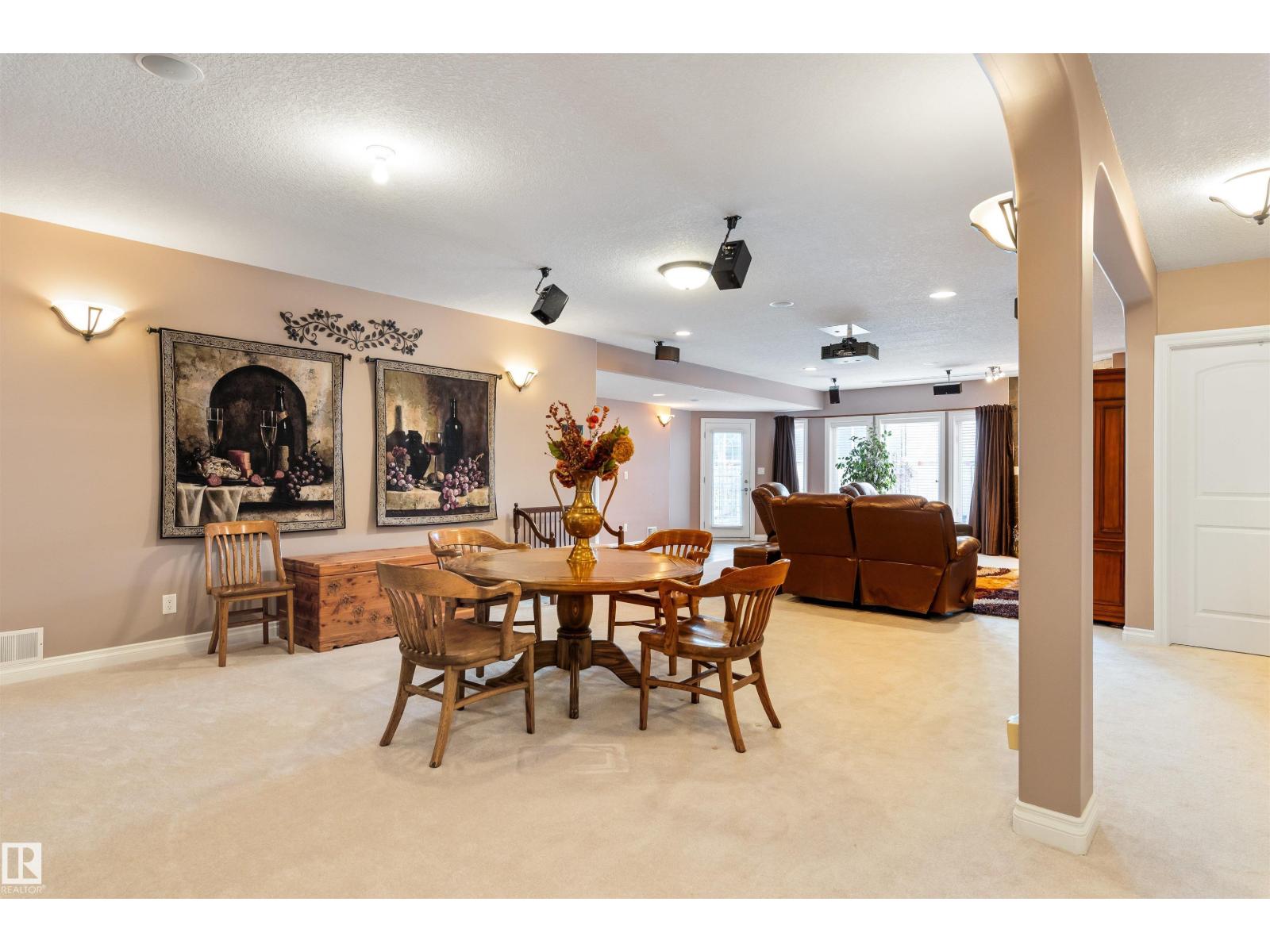 #38 1225 WANYANDI RD NW, Edmonton