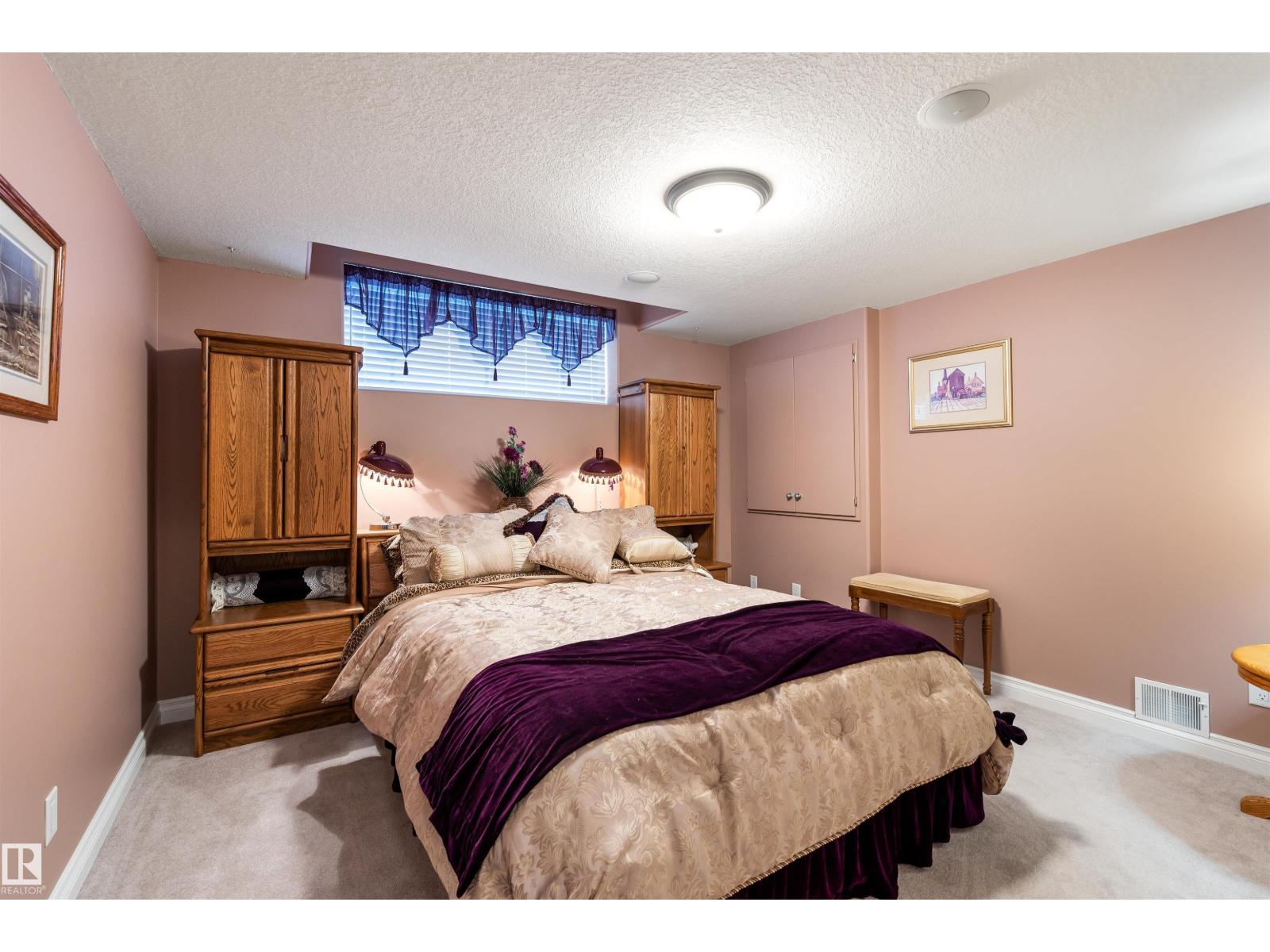 #38 1225 WANYANDI RD NW, Edmonton