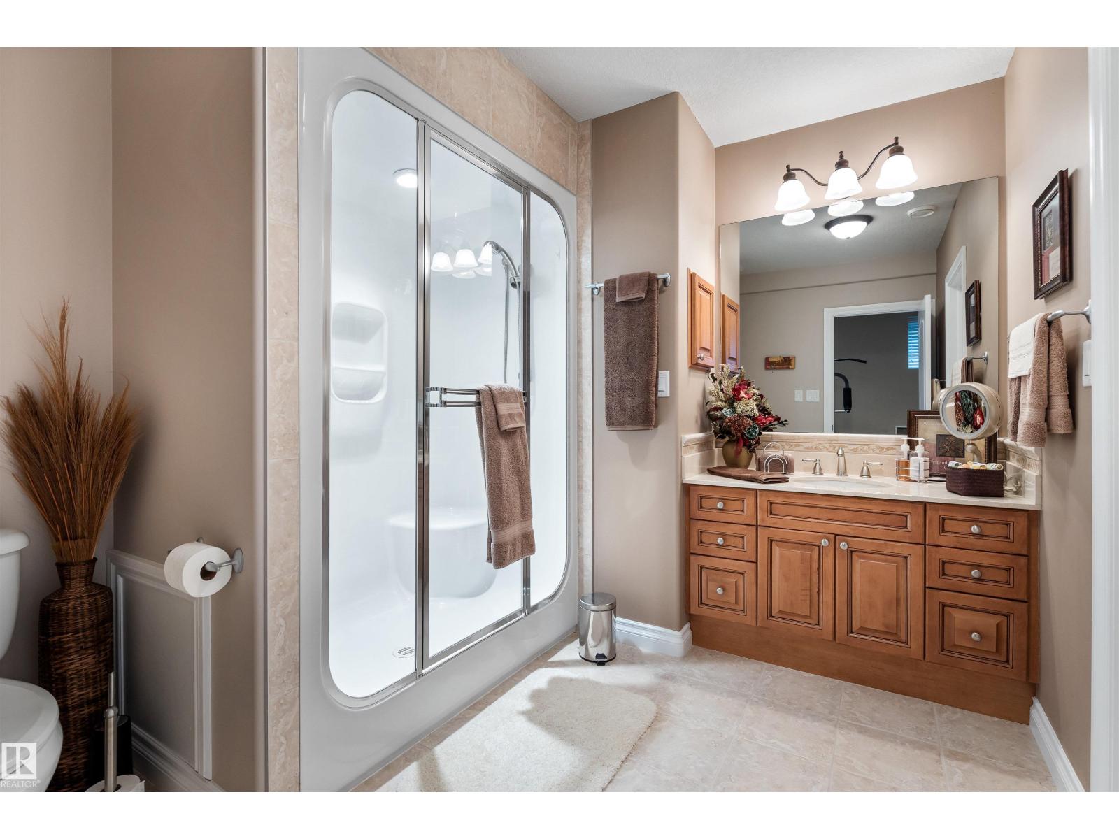 #38 1225 WANYANDI RD NW, Edmonton