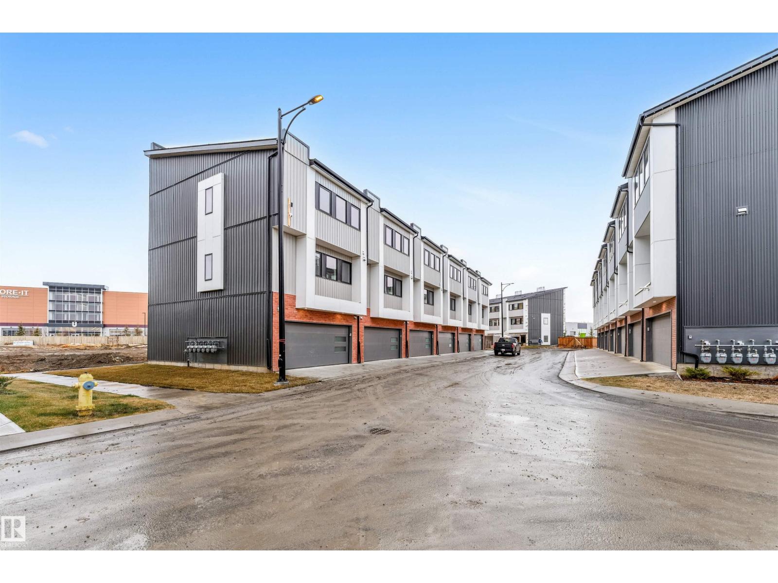 #62 130 Element Dr, St. Albert