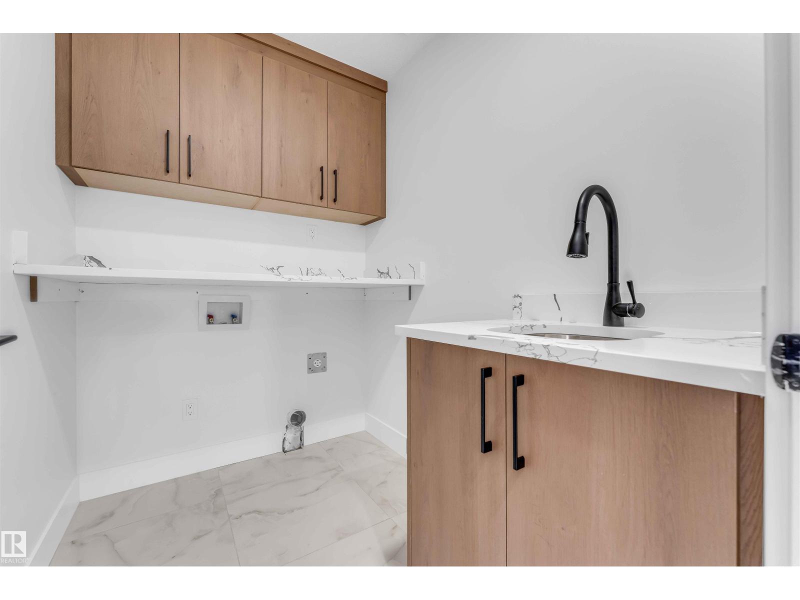 2420 63 AV NE - 28