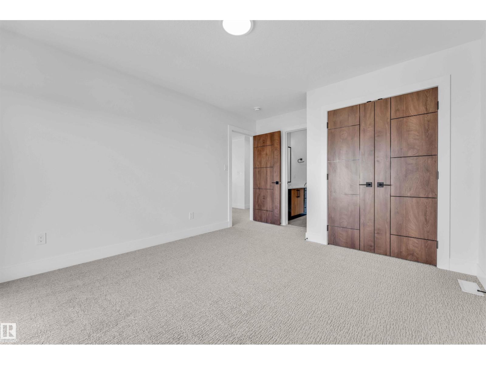 2420 63 AV NE - 30