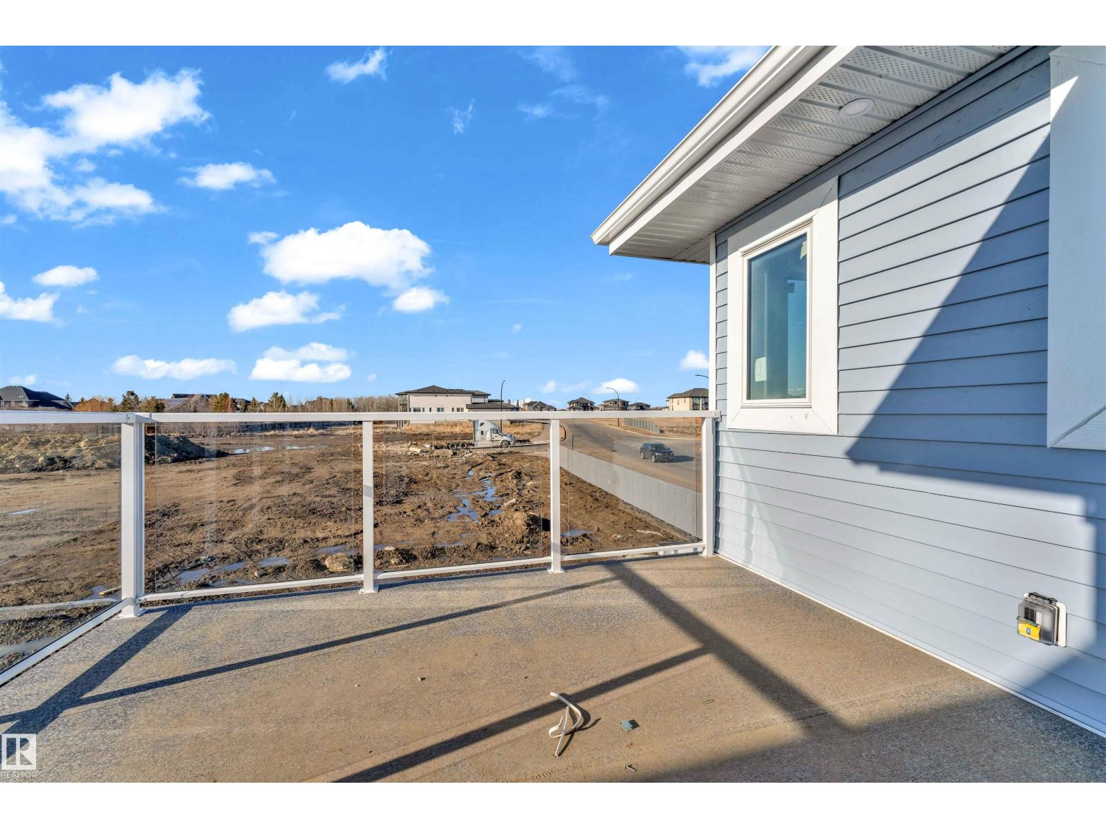 2420 63 AV NE - 31