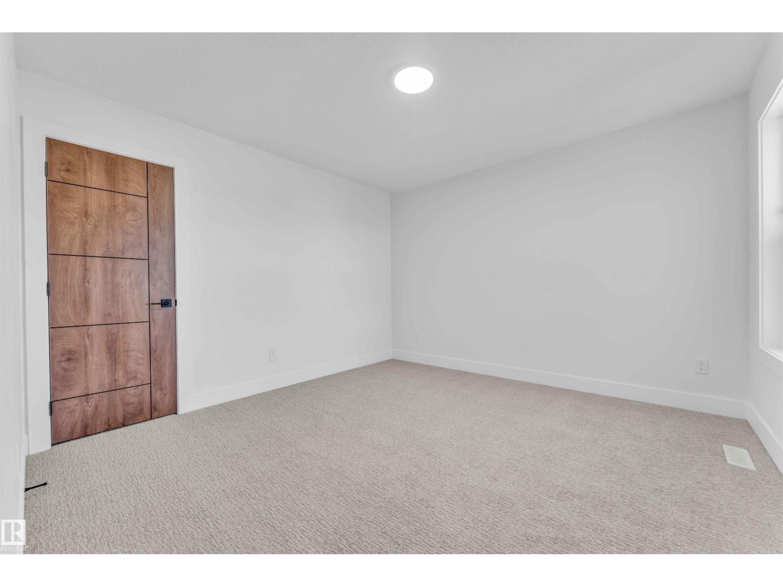 2420 63 AV NE - 38