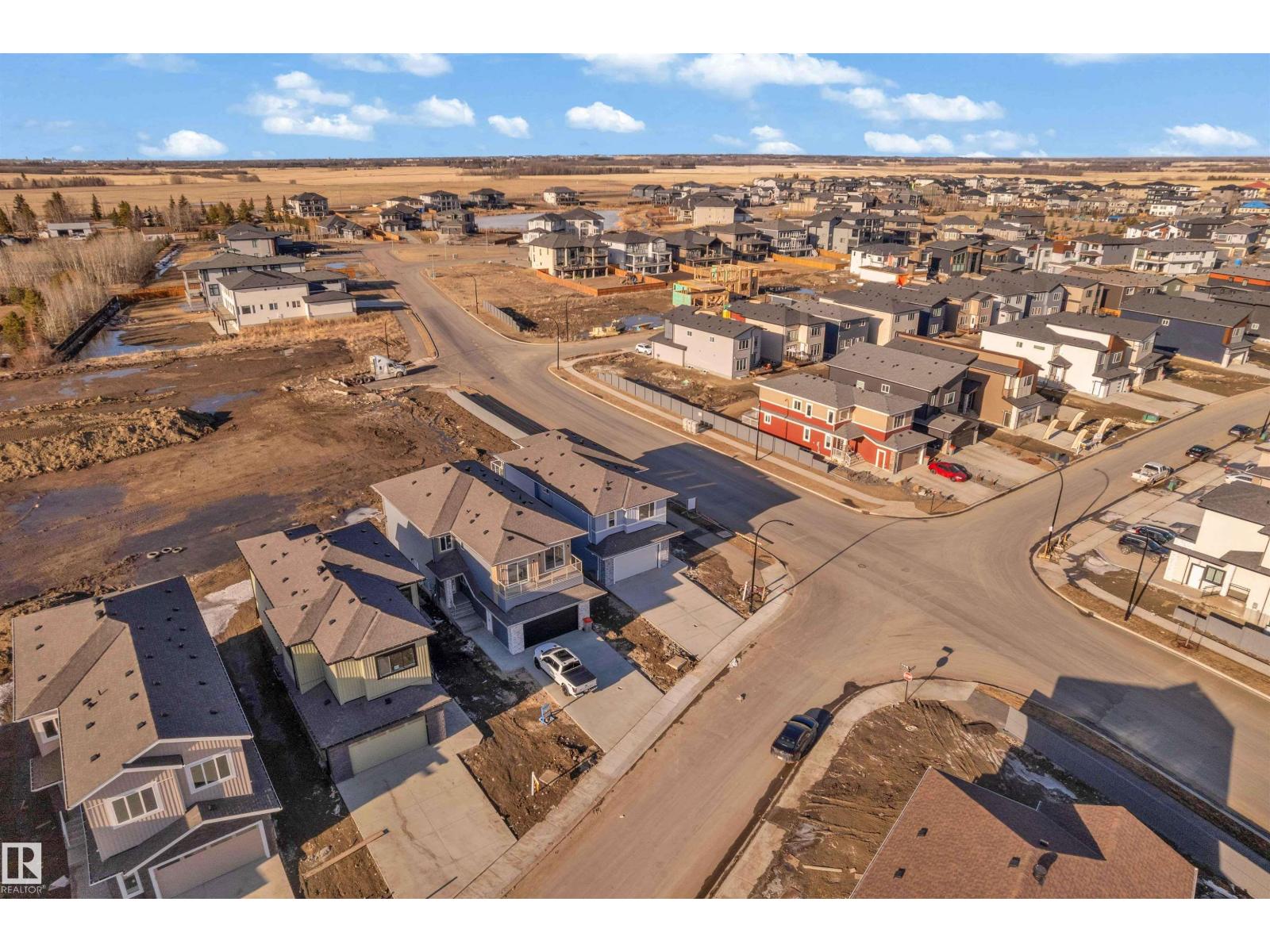 2420 63 AV NE - 47