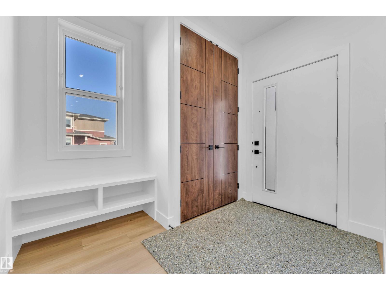 2420 63 AV NE - 6