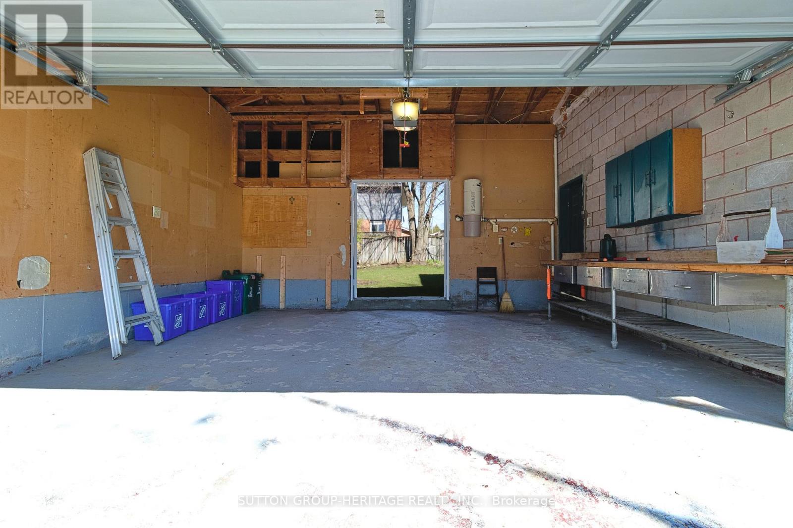 159 MELISSA CRESCENT - 17