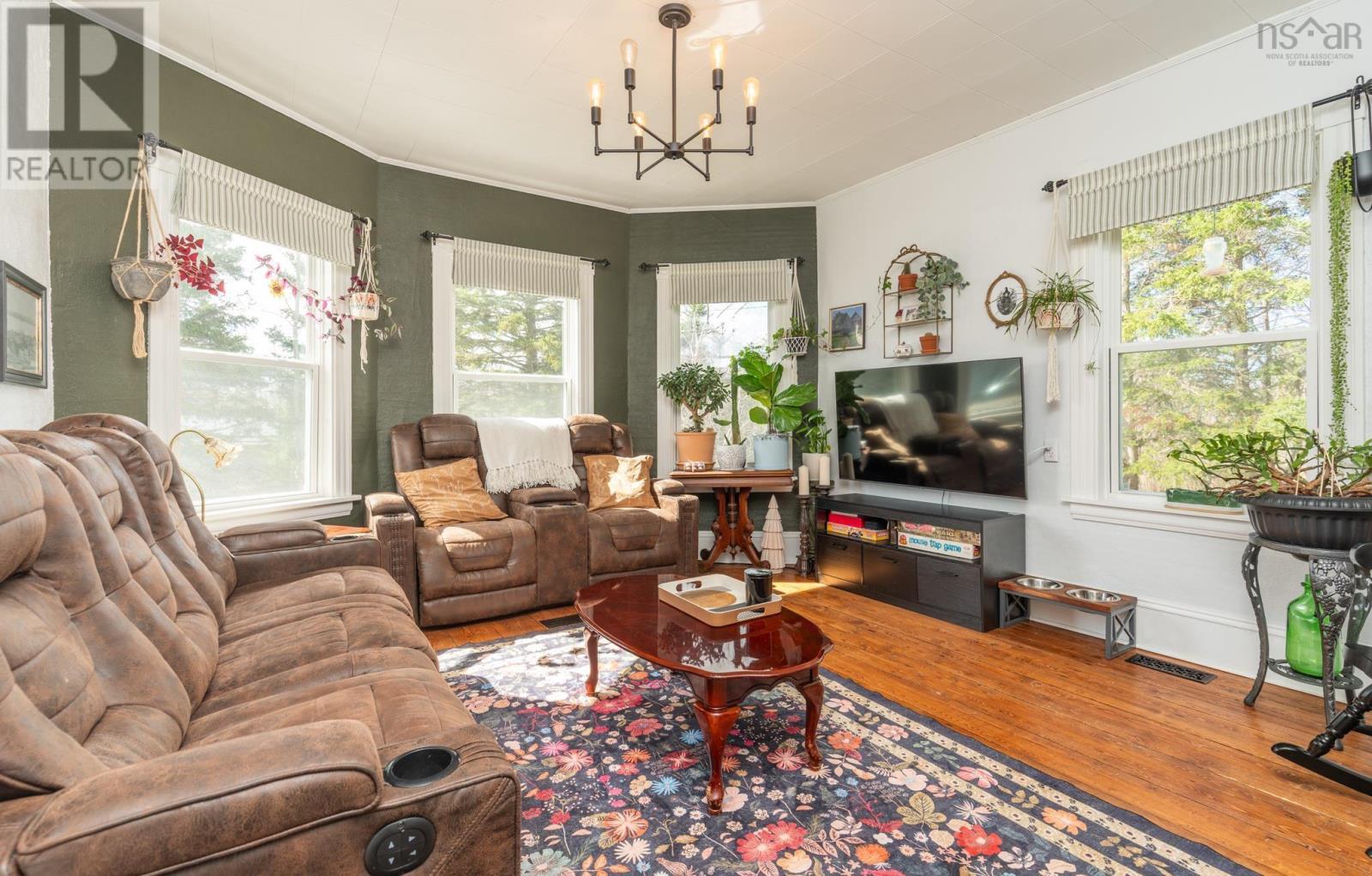 Property 20 of 38 of 2683 Highway 308