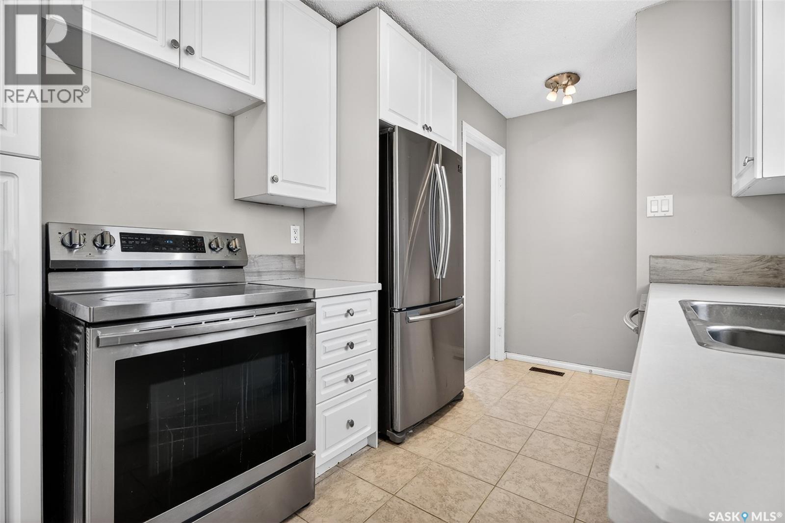 1312 Stadacona STREET W - 13