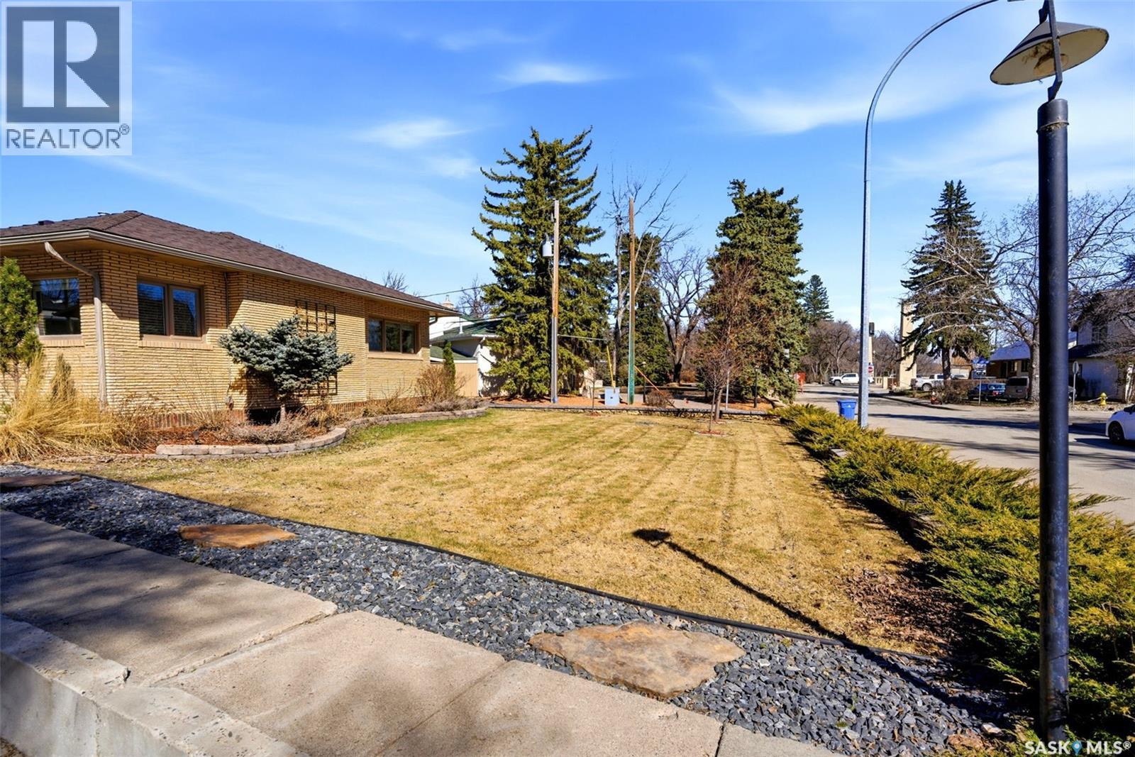 2640 19th AVENUE - 5