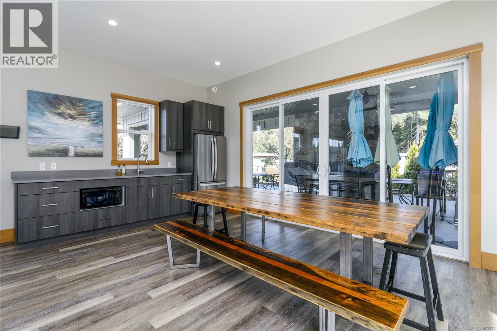  9332 Cabin Way, Lake Cowichan