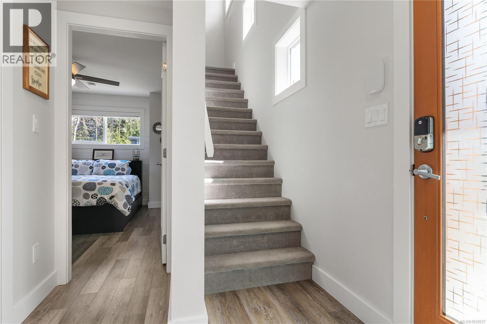  9332 Cabin Way, Lake Cowichan