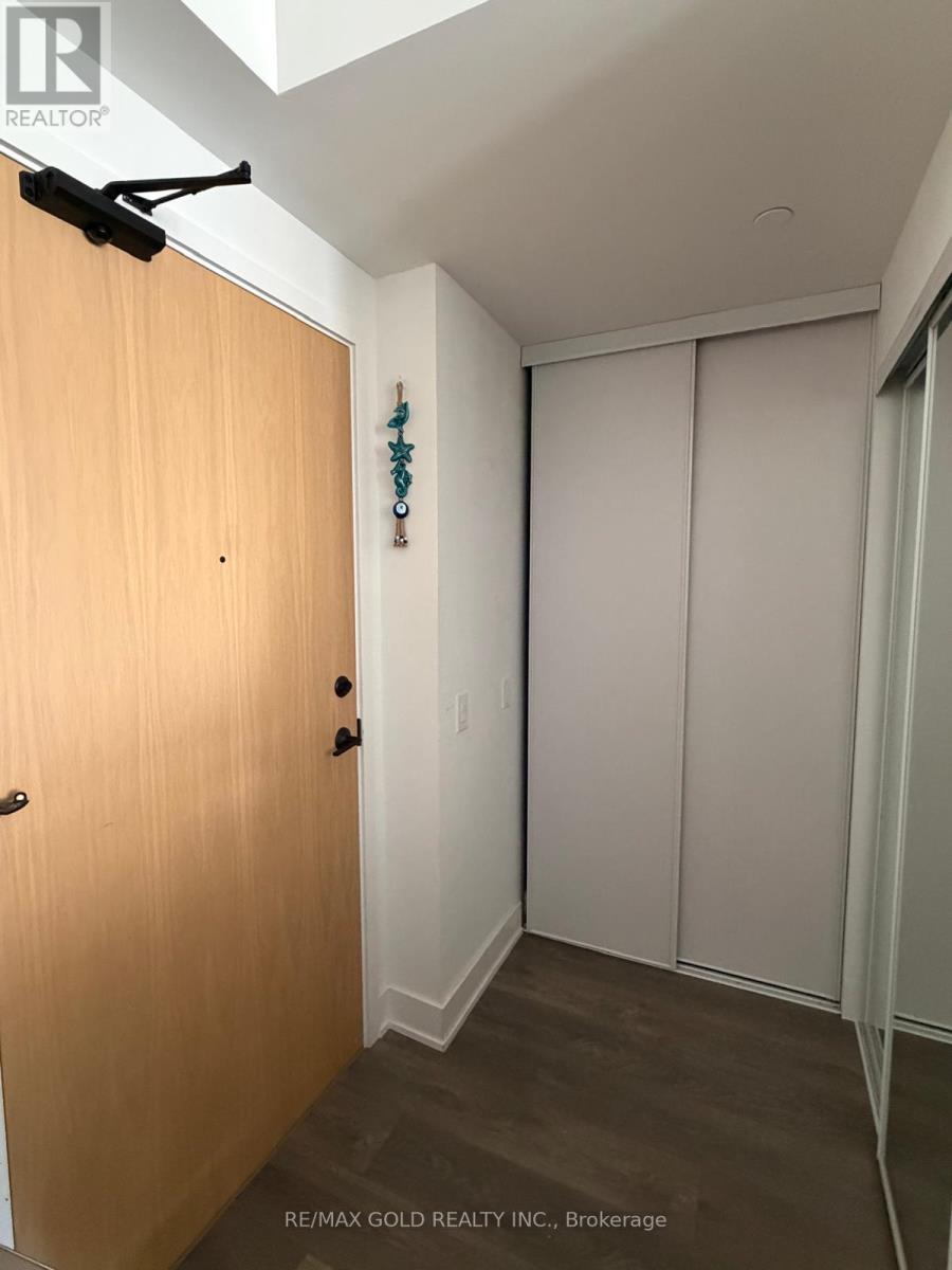 1208 - 204 BURNHAMTHORPE ROAD E, Mississauga (Mississauga Valleys), Ontario, L5A0B3 — Photo 3