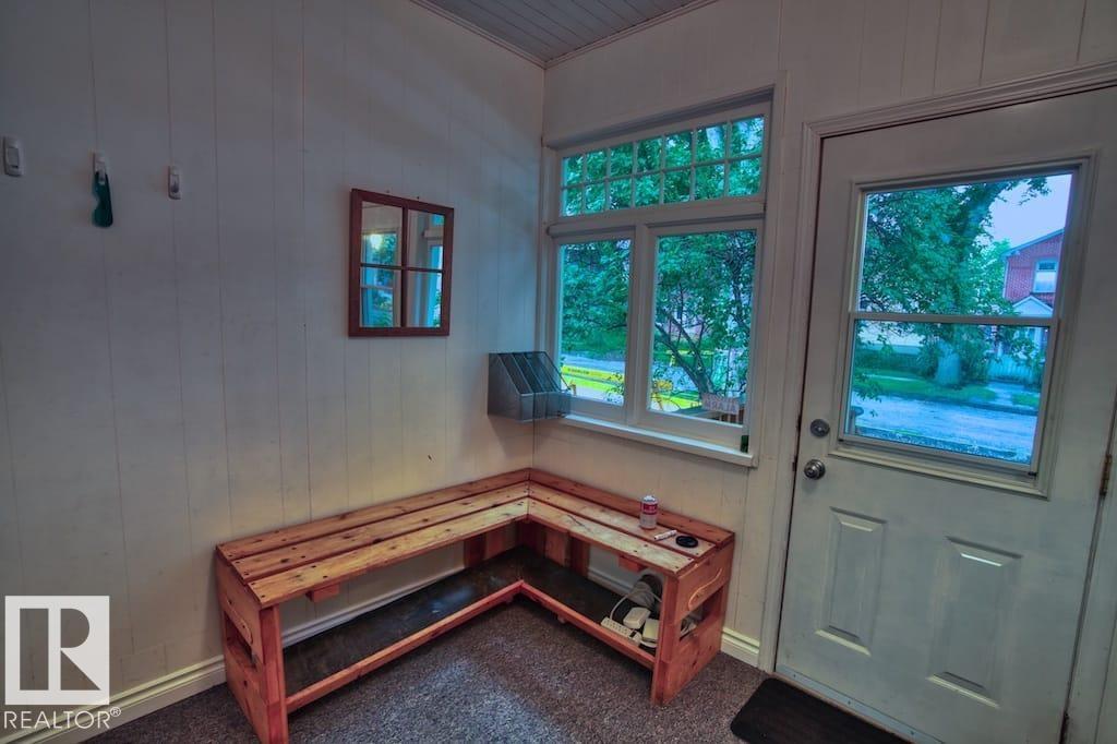 10026 87 AV NW, Edmonton