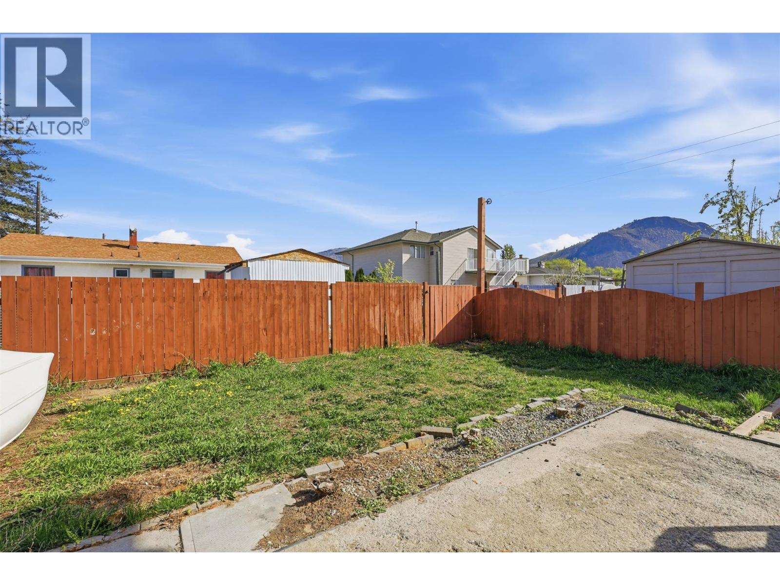 249 JUNIPER Avenue - 32