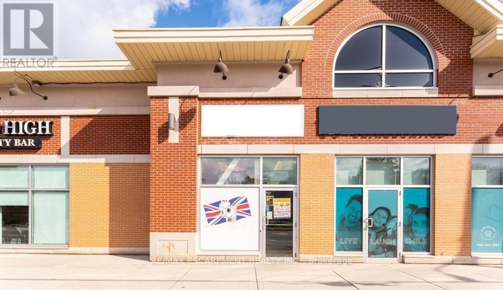 2 - 70 LIVINGSTON AVENUE