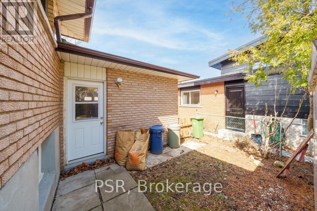 19 GLEN FOREST DRIVE — photo 48